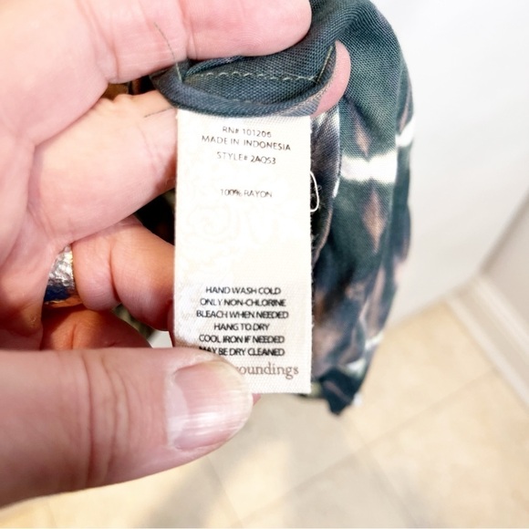 Soft Surroundings | Tied Die Green Maxi Dress Small - Picture 5 of 5
